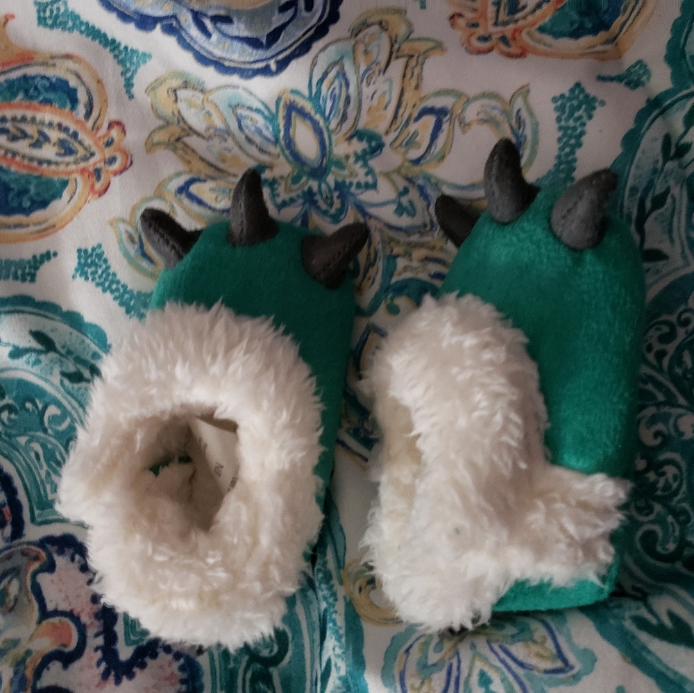 Carters Newborn booties